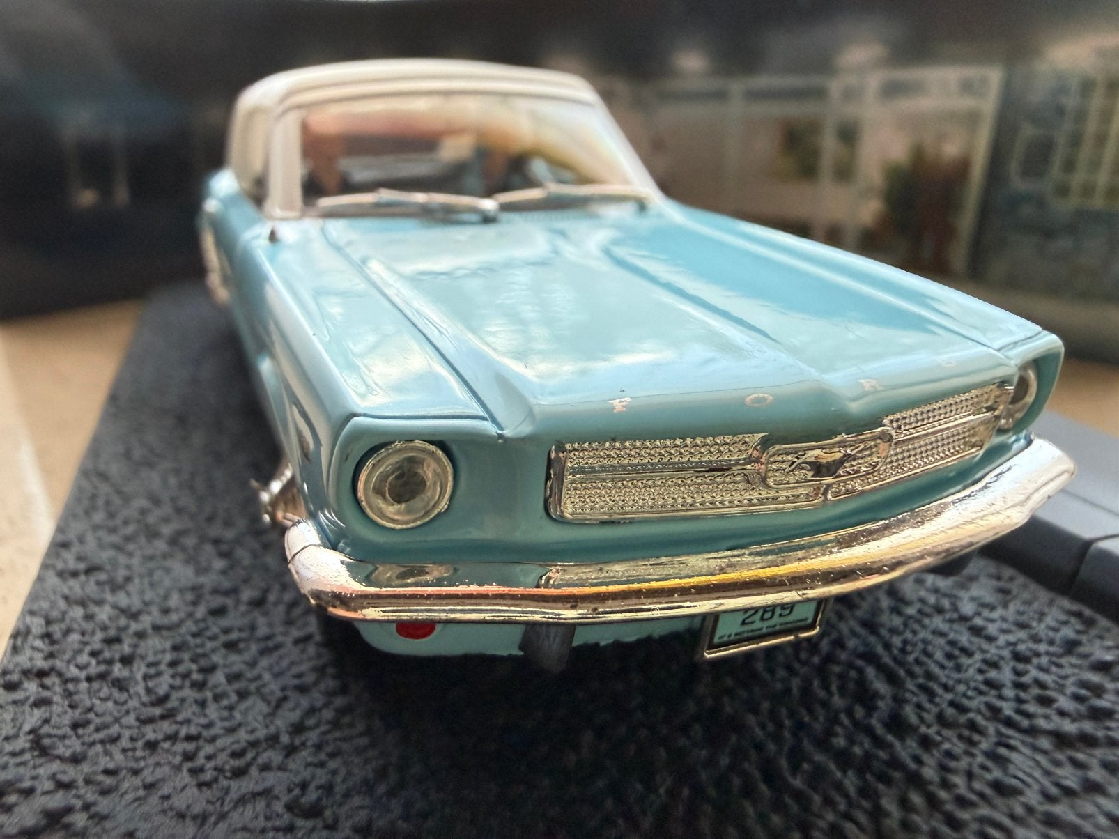 Ford Mustang cabriolet, Enlèvement ou Envoi, Comme neuf, Voiture, Universal Hobbies
