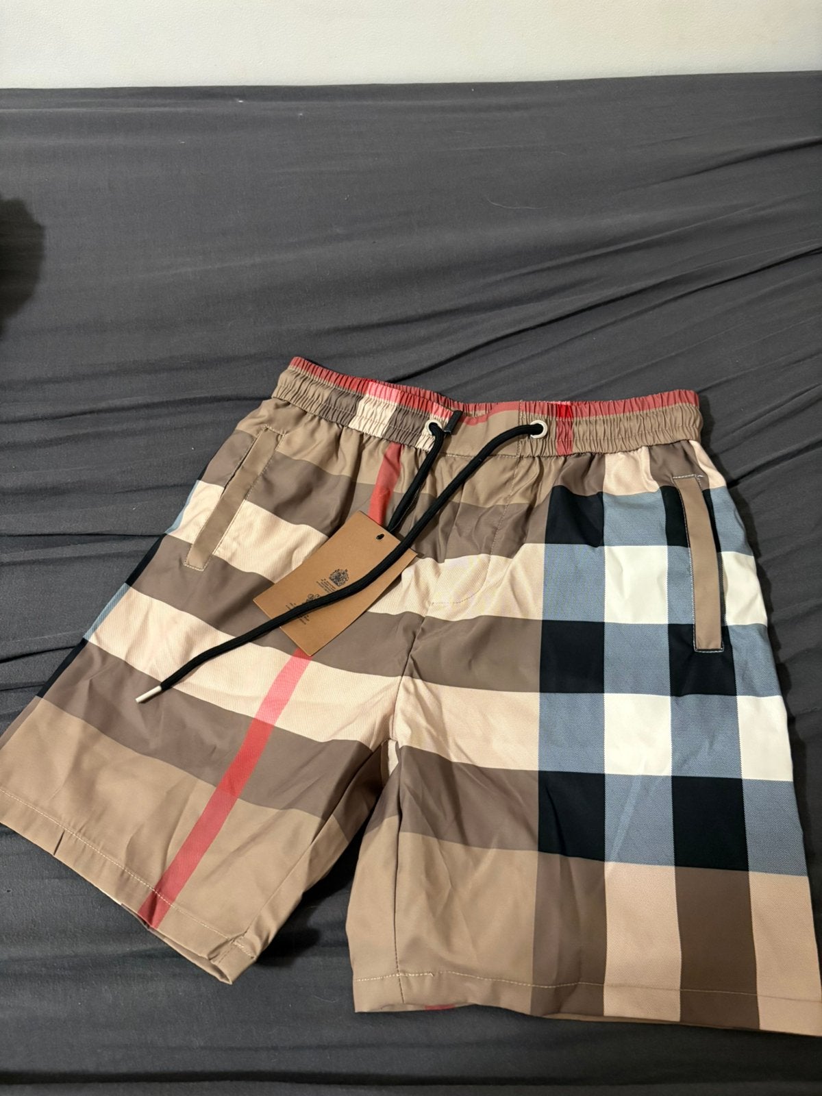 Short burberry, Vêtements | Hommes, Enlèvement ou Envoi, Taille 48/50 (M), Beige, Short de bain