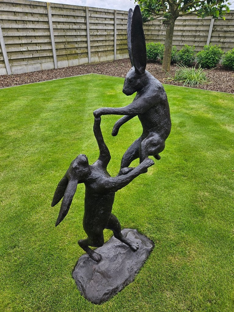 2 BRONZEN SPELENDE LEVENSGROTE HAZEN OPRUIMPRIJS, RUIME KEUS, Tuin en Terras, Tuinbeelden, Ophalen of Verzenden, Nieuw, Overige materialen