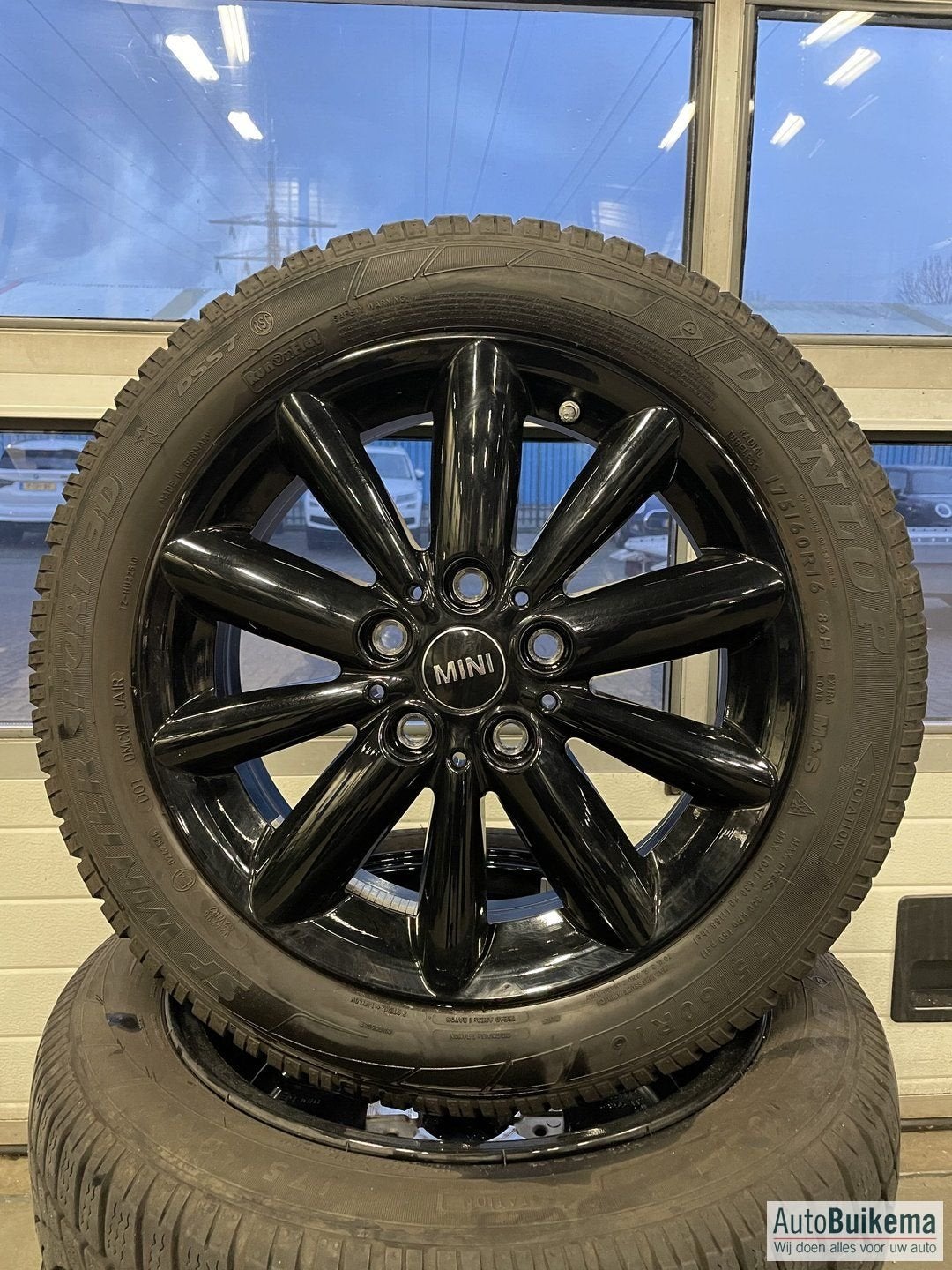 Winterset Mini F55 F56 ZGAN 16'' Cosmos Spoke 499 Dunlop RFT, Auto-onderdelen, Gebruikt, -, -, Banden en Velgen
