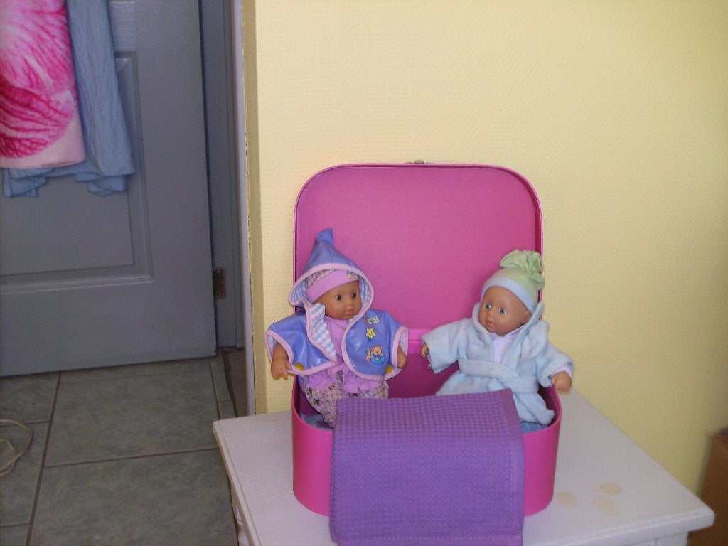 a vendre jouet poupée, Enfants & Bébés, Jouets | Poupées, Enlèvement ou Envoi, Comme neuf, Baby Pop