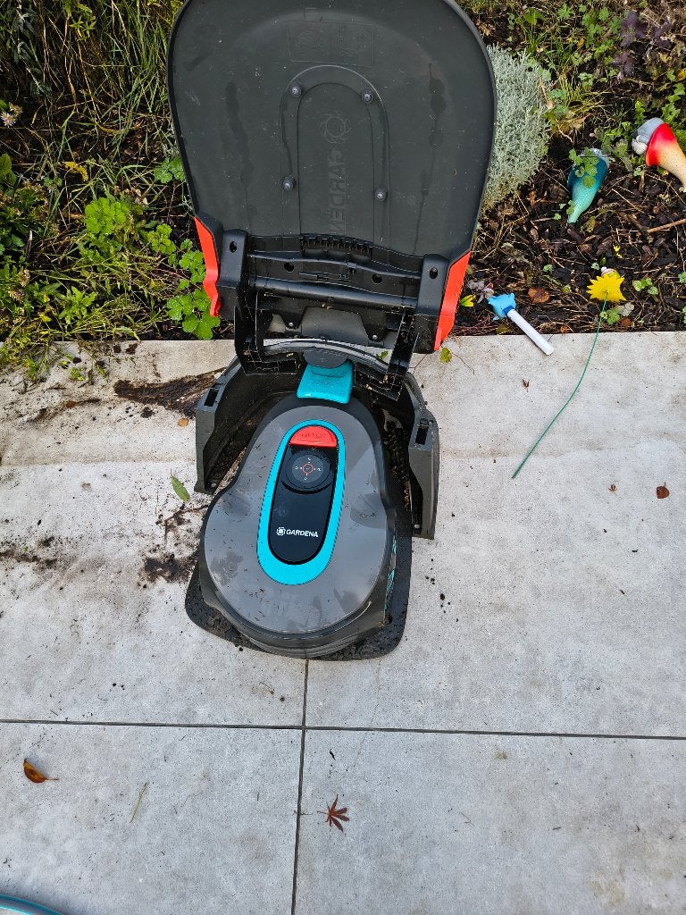 Gardena Sileno minimo 250, Enlèvement, Utilisé, Moins de 20 cm, Gardena Sileno Minimo