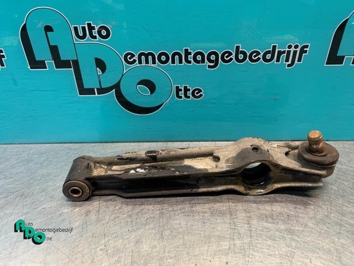 Draagarm rechts-voor van een Chevrolet Matiz (Matiz 05-), Gebruikt, -, Ophalen of Verzenden, -
