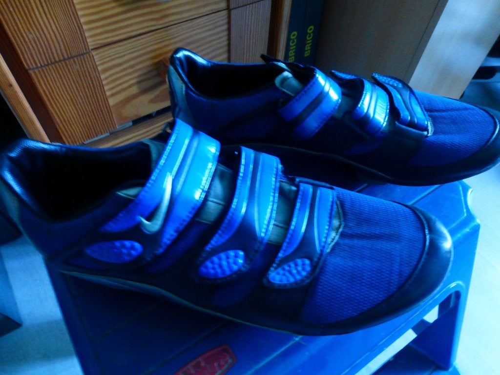 Chaussures de cyclisme NIKE P:46, Vélos & Vélomoteurs, Femmes, Enlèvement ou Envoi, Comme neuf, Autres tailles