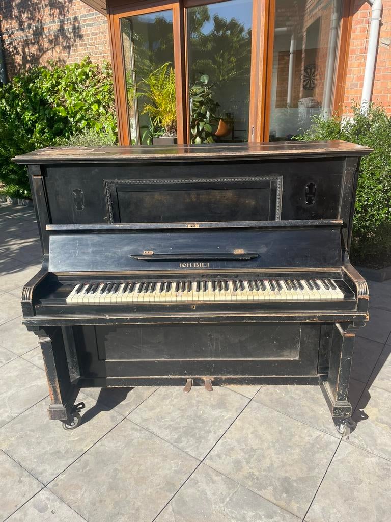 Buffetpiano Joh. Biet — restauratie nodig, Muziek en Instrumenten, Piano's, Gebruikt, Piano, Zwart, Ophalen