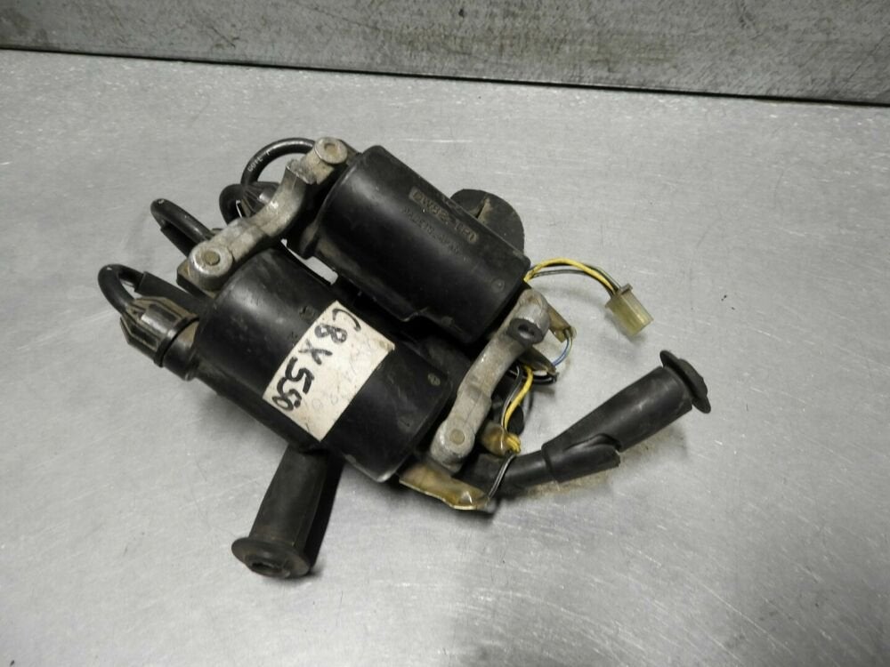 CBX550F 1982 - 1986 Honda Bobijn bougiekop D1-44019, Motoren