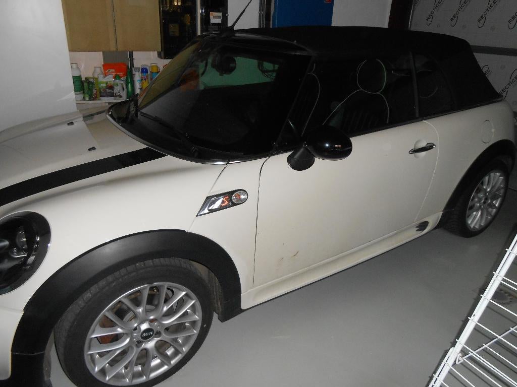 Prachtige Mini Cooper SD Cabrio 2.0 Full Leder, Auto's, Mini, Voorwielaandrijving, 139 g/km, Zwart, 4 cilinders
