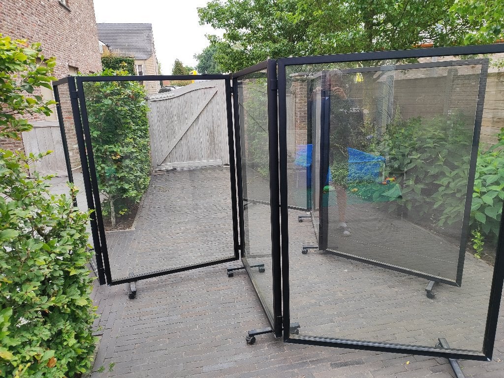 2st. verrijdbaar windscherm in aluminium, Caravans en Kamperen, Ophalen, Uittrekbaar, Zo goed als nieuw