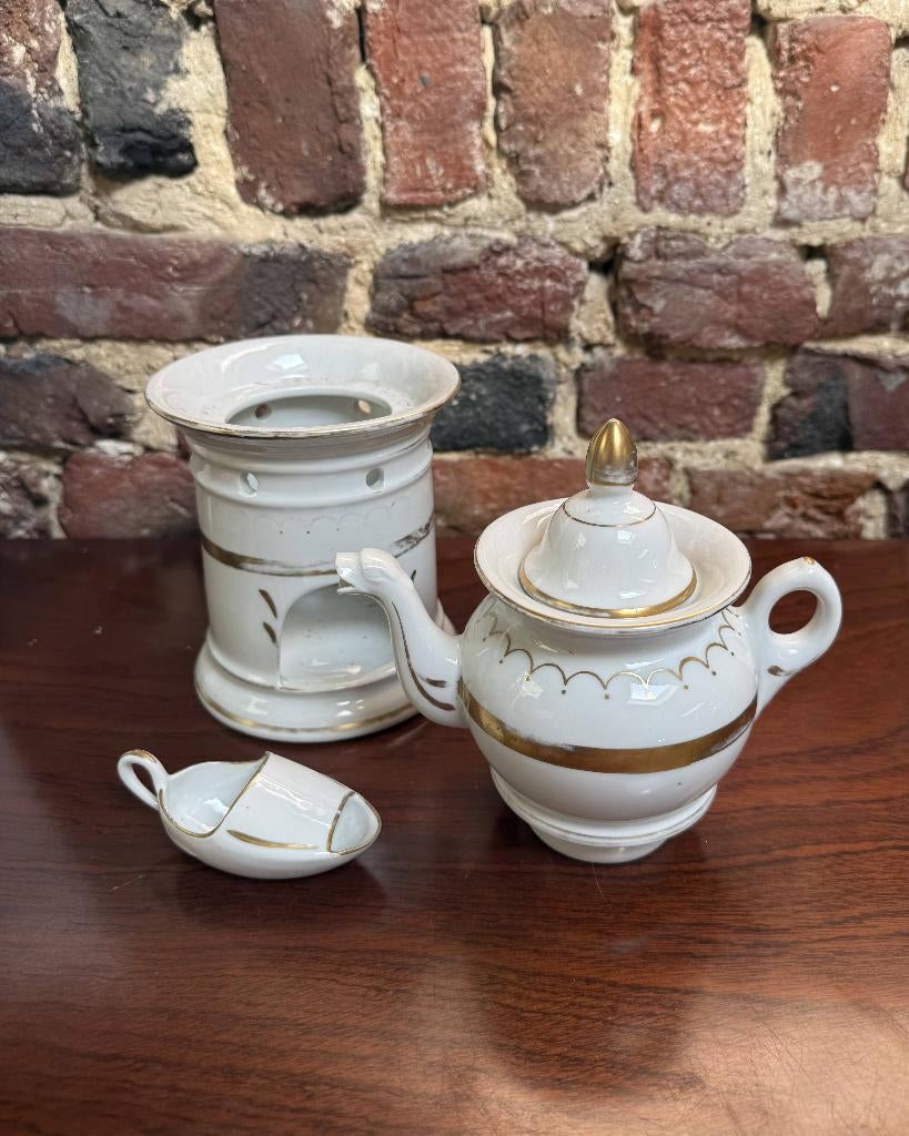 Tisanière ancienne en porcelaine - Décor Or & Blanc, Enlèvement ou Envoi