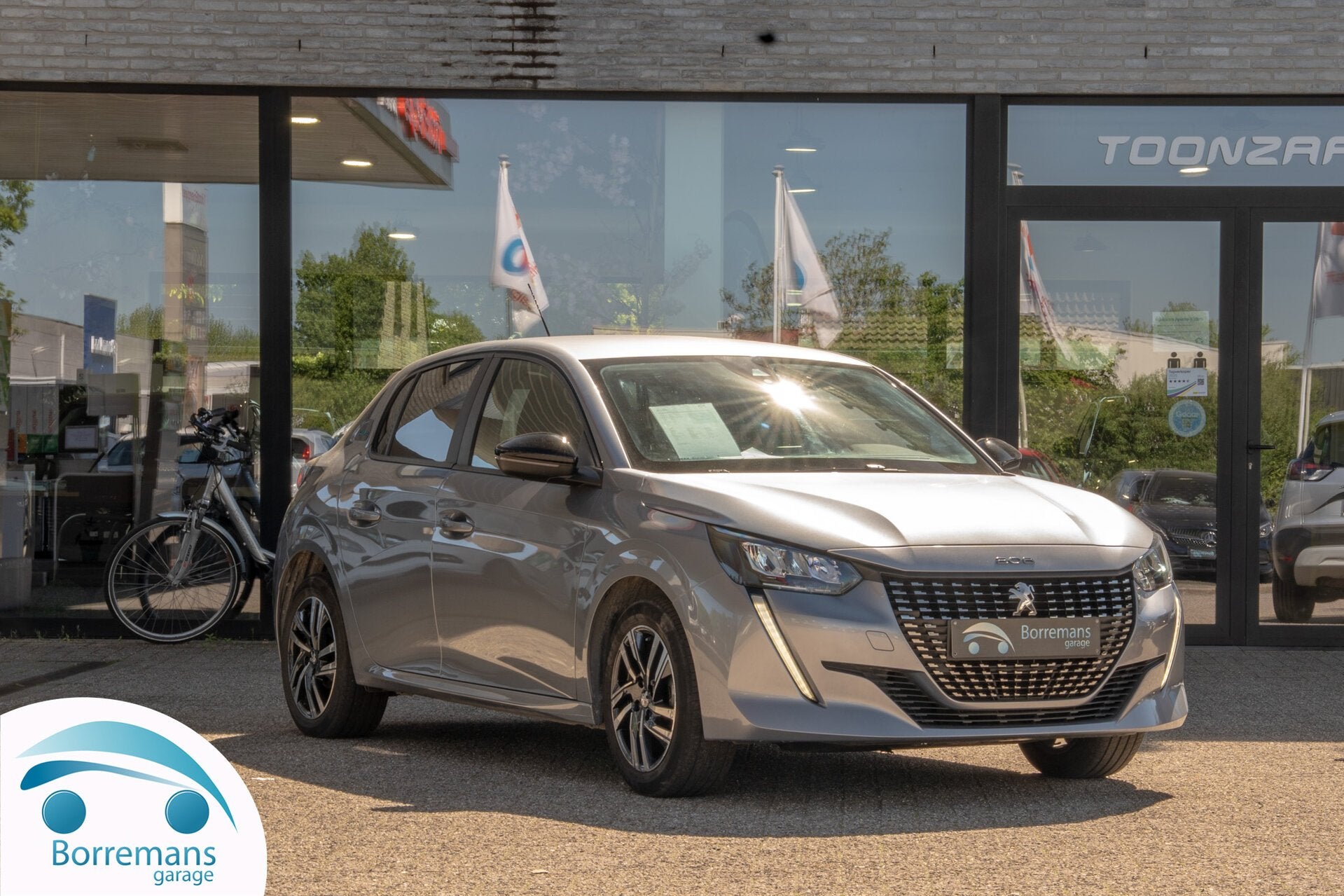 Peugeot 208 Style | CarPlay | Camera | Lane Assist | Cruise, Autos, Peugeot, Argent ou Gris, Achat, Euro 6, Entreprise