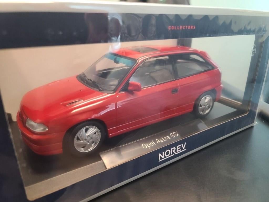 Norev Opel Astra GSI 1/18, Enlèvement ou Envoi, Neuf, Voiture, Norev