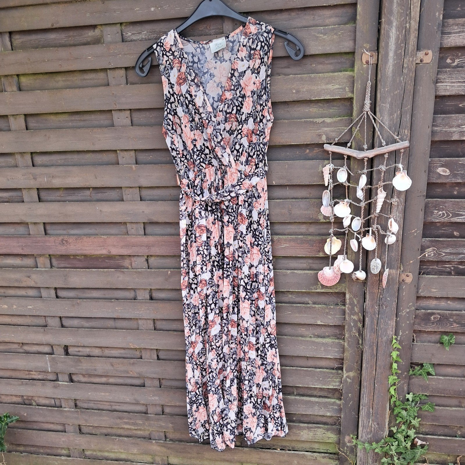 gebloemd kleed, Terra di Siena, Beige, Ophalen of Verzenden, Zo goed als nieuw