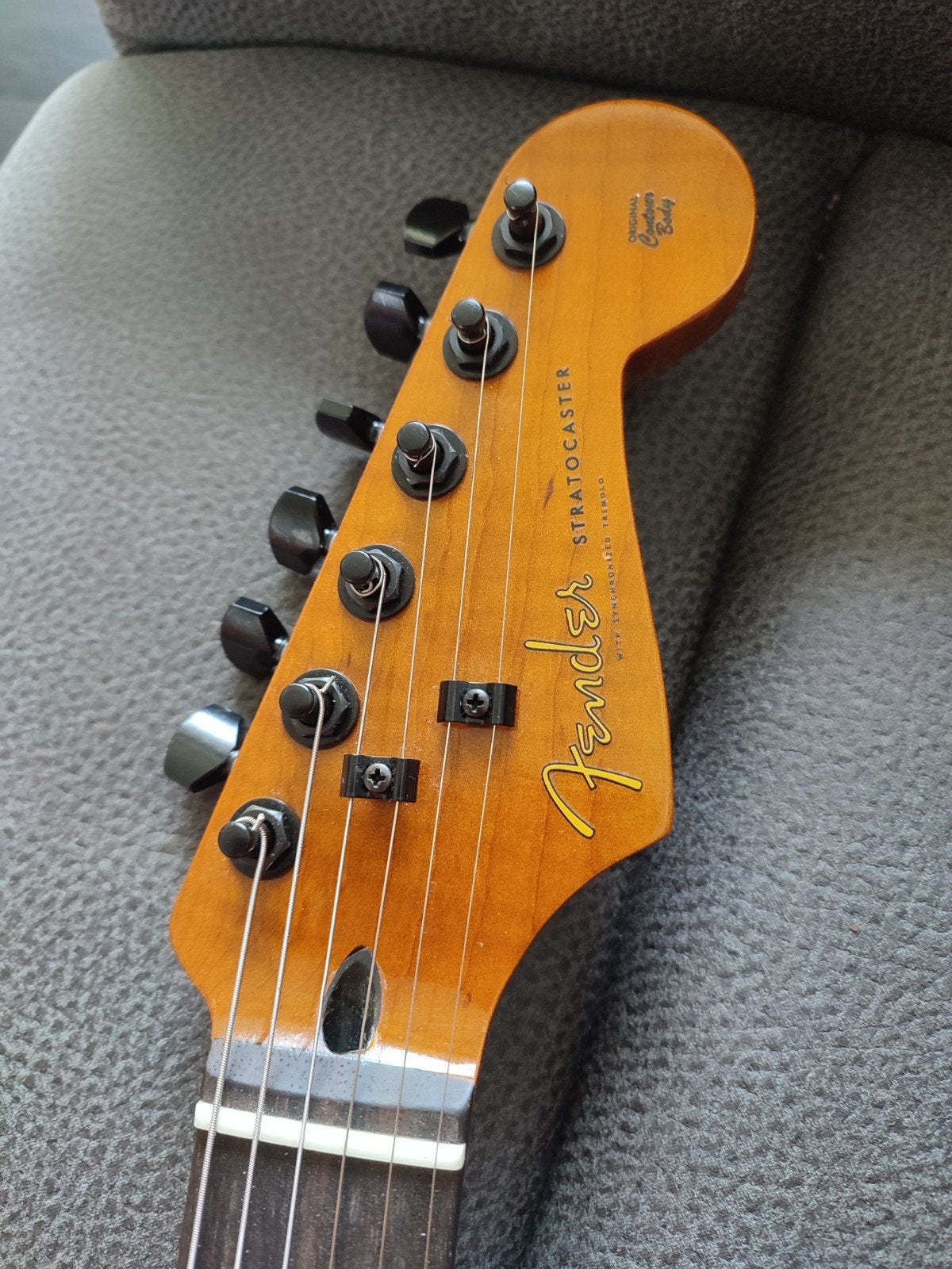 Stratocaster partcaster EMG pickups, Musique & Instruments, Instruments à corde | Guitares | Électriques, Utilisé, Solid body