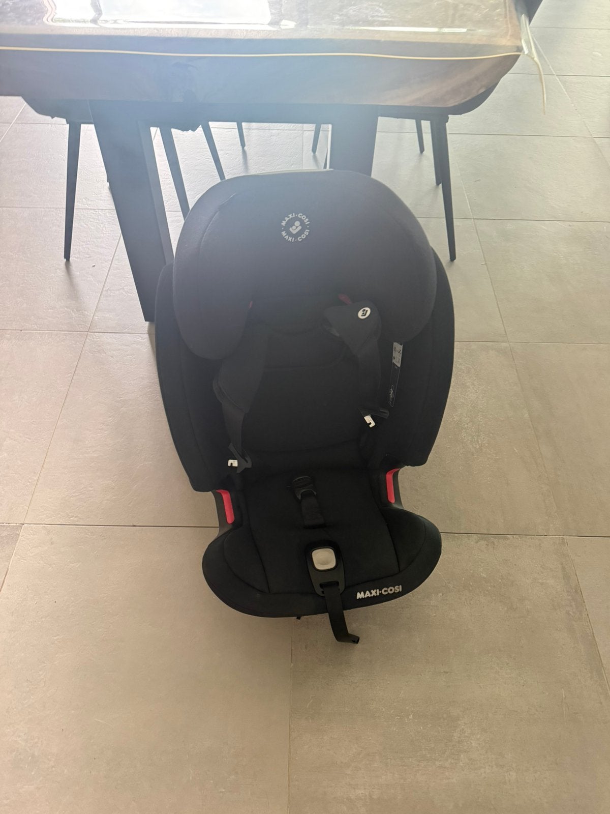 Autostoel maxi cosi titan pro zwart 15-36kg isofix, Musique & Instruments, Lumières & Lasers, Enlèvement, Comme neuf