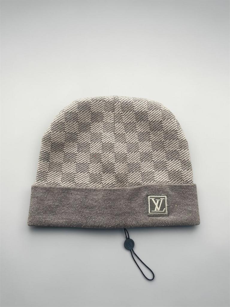 Muts, Ophalen, Zo goed als nieuw, Muts