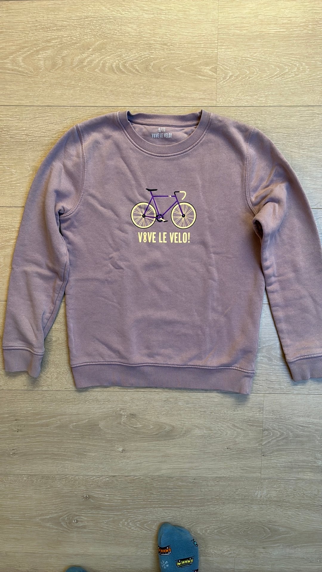 Sweater / Trui / Merk Vive Le Velo / Maat 140, Ophalen, Zo goed als nieuw, Jongen of Meisje, Trui of Vest