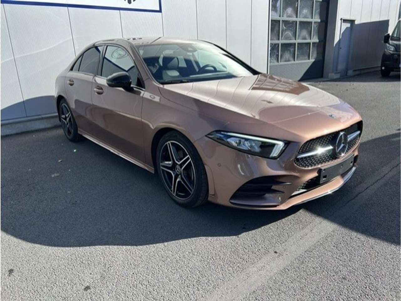 Mercedes-Benz A 180 A180 AMG Line Sedan, Auto's, Zwart, Parkeersensor, Bedrijf, 5 deurs