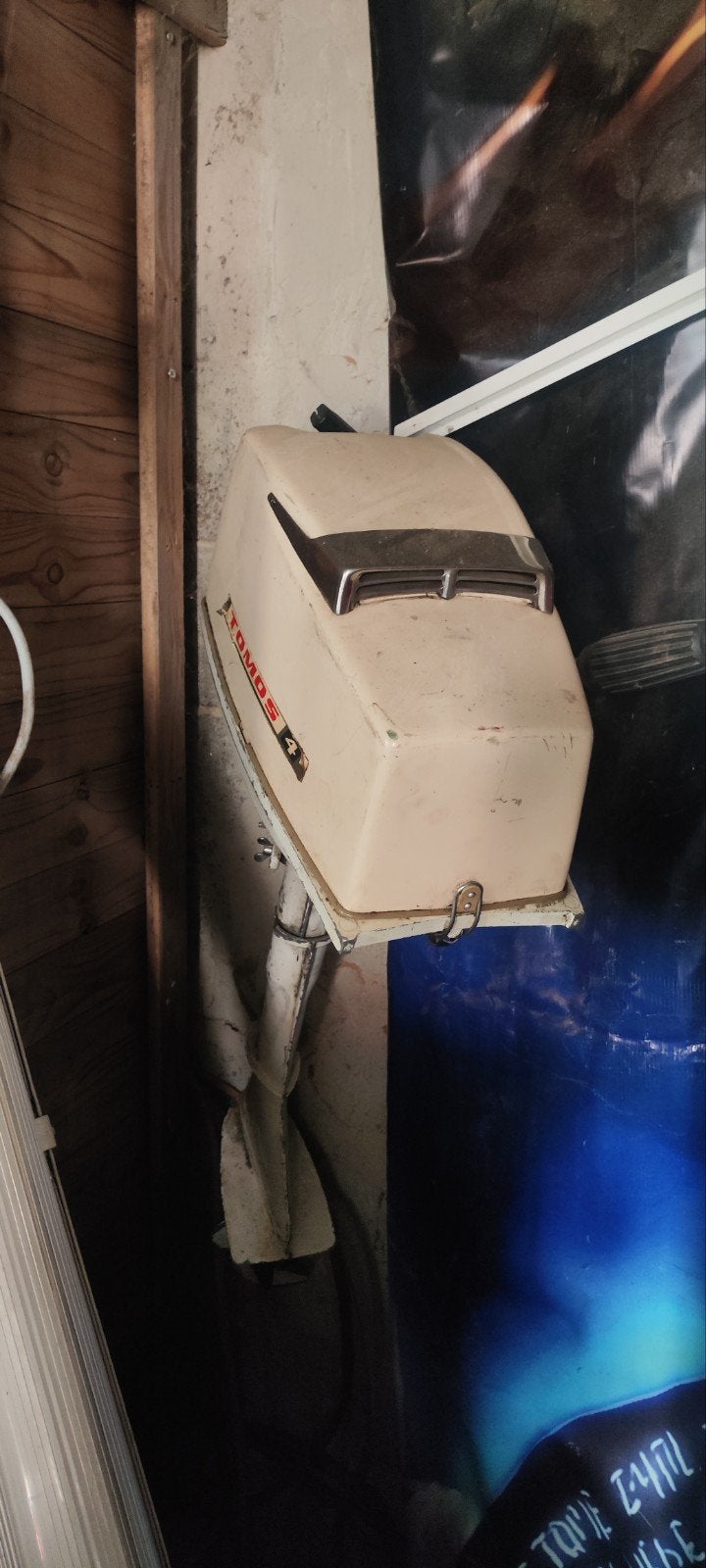 Tomos buitenboordmotor 4pk met benzinetank, Ophalen, Gebruikt, Motor en Techniek, Zeilboot of Motorboot