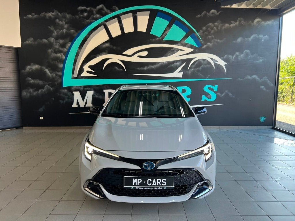 Toyota Corolla 1.8 Hybrid Touring, Auto's, Toyota, Break, 5 deurs, https://public.car-pass.be/vhr/945cebd7-2ca1-4e0a-9e20-3e38aad48aa8