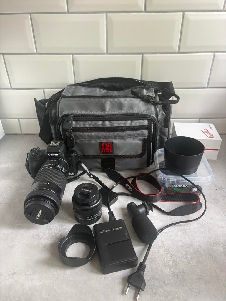 Canon EOS M50 Mark II in zeer goede staat., Enlèvement ou Envoi, Compact, Canon