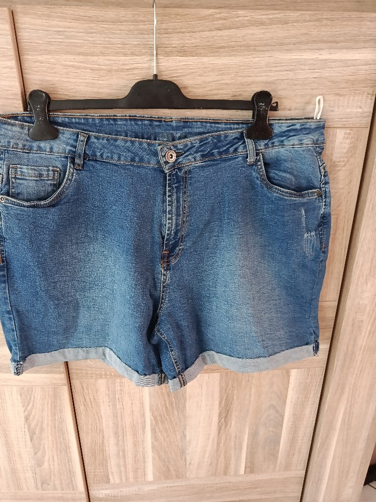 jeansshort zeeman maat 48, Kleding | Dames, Ophalen of Verzenden, Zo goed als nieuw, Maat 46/48 (XL) of groter