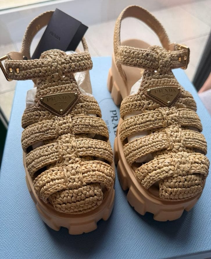 Prada sandalen Monolith, Kleding | Dames, Schoenen, Nieuw, Sandalen of Muiltjes, Beige, Ophalen