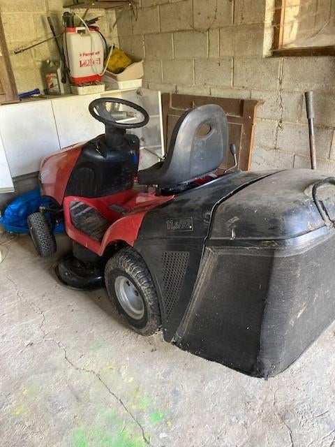 Tracteur tondeuse, Vitesses, Utilisé, Castelgarden, Enlèvement