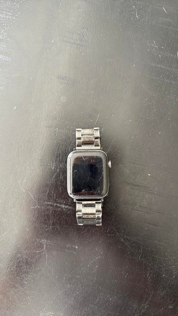 Apple Watch SE 2022 44mm, Enlèvement, Comme neuf