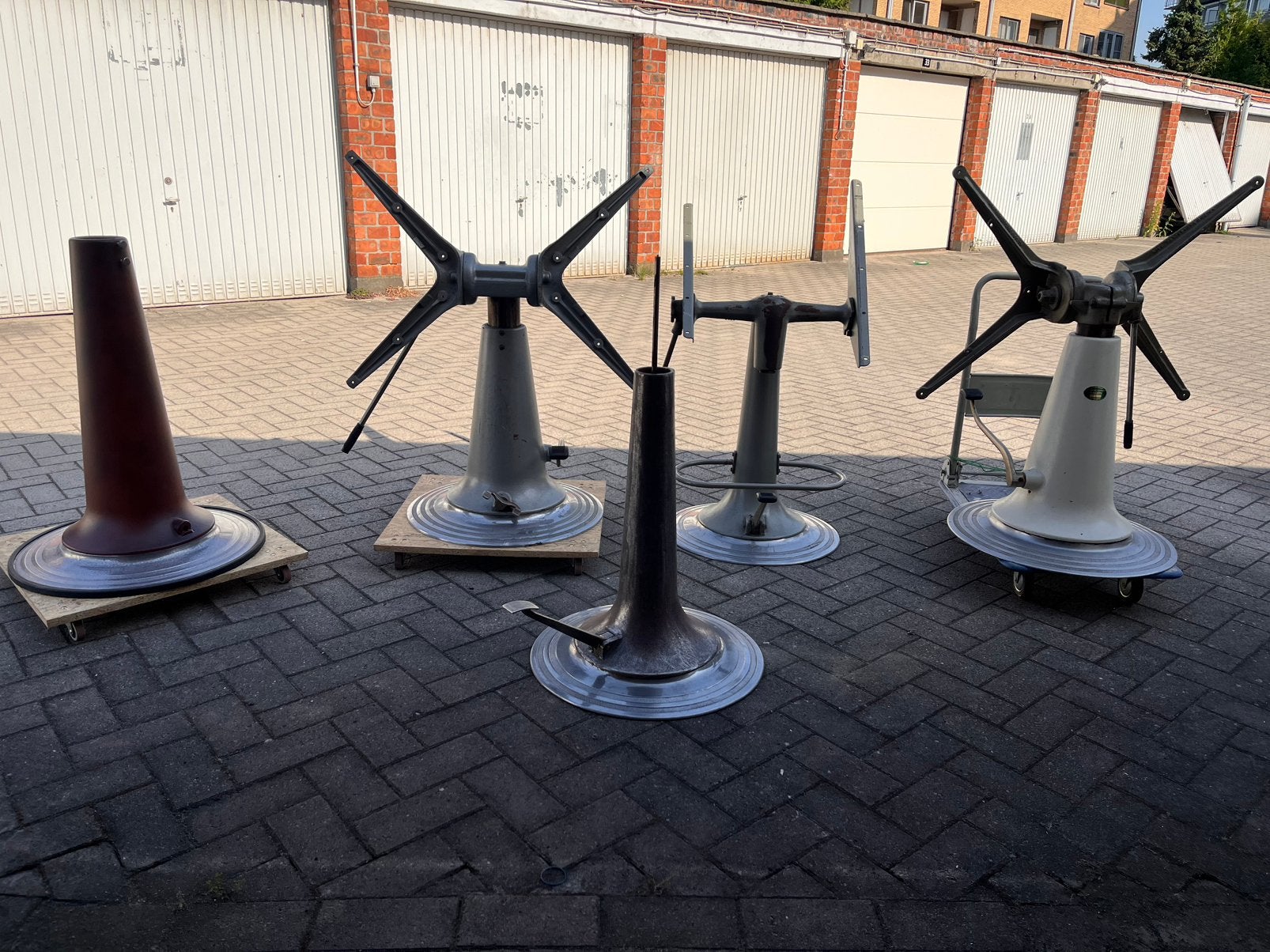 Nike Eskilstuna tekentafels vintage 8 stuks, Ophalen, Gebruikt