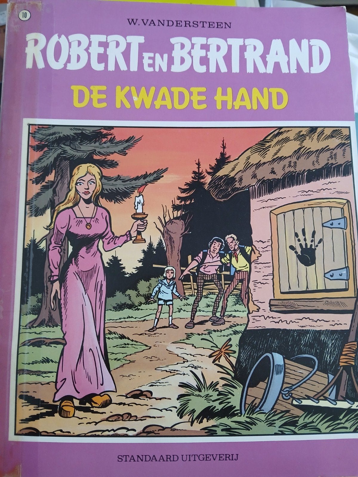 Robert et Bertrand N 10 LA MAIN MALÉFIQUE, Livres, Enlèvement ou Envoi