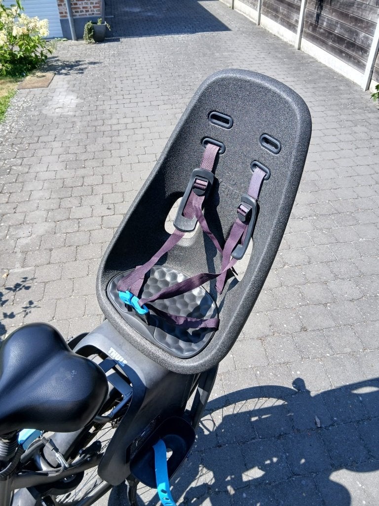 Thule Yepp Nexxt Maxi kinderfietsstoeltje, Fietsen en Brommers, Achterzitje, Yepp (Thule), Ophalen, 15 t/m 25 kg