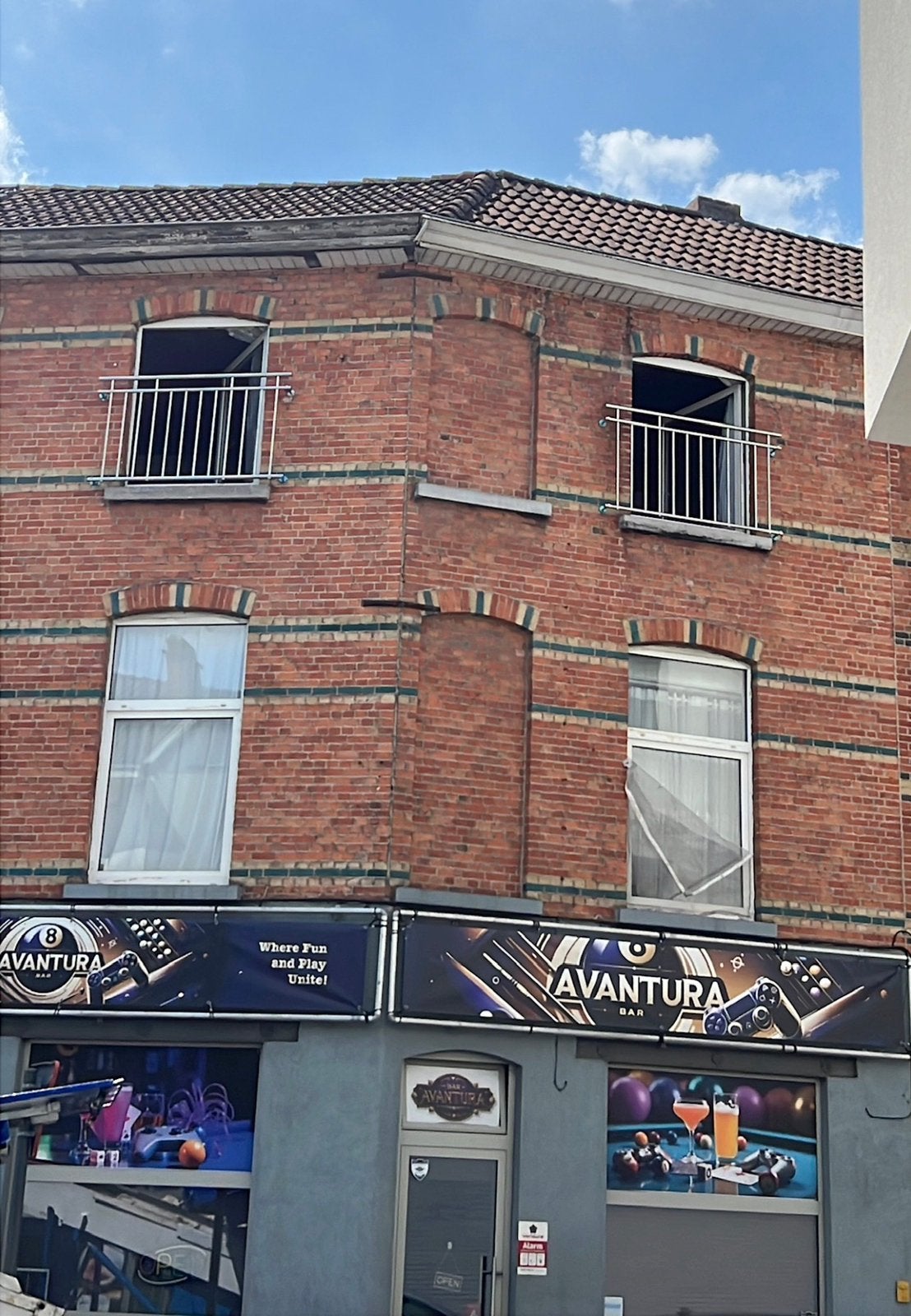 cafe of winkel ruilte te huur, 170 m², Location, Espace commercial