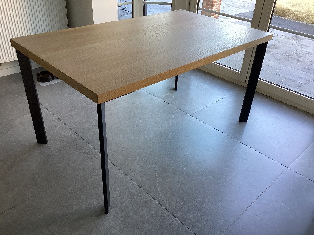 Rechthoekig massief eiken tafel gelijk nieuw, Huis en Inrichting, Tafels | Eettafels, Ophalen, 100 tot 150 cm, Eikenhout, 50 tot 100 cm
