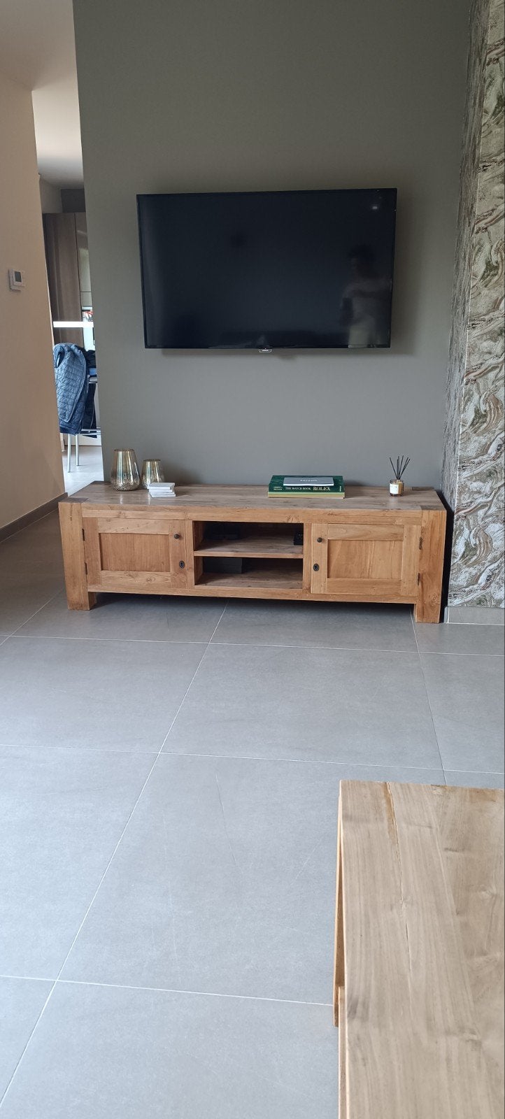 tv kast, Ophalen