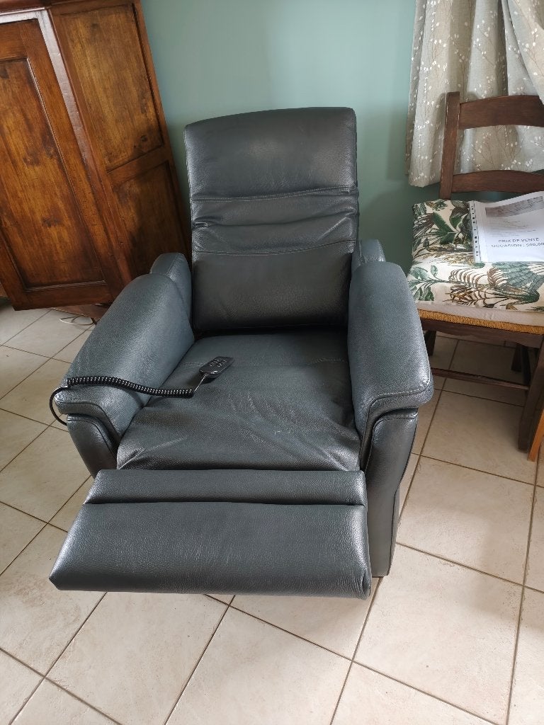 fauteuil relax rehausseur, Huis en Inrichting, Ophalen, Minder dan 75 cm, Leer, Zo goed als nieuw