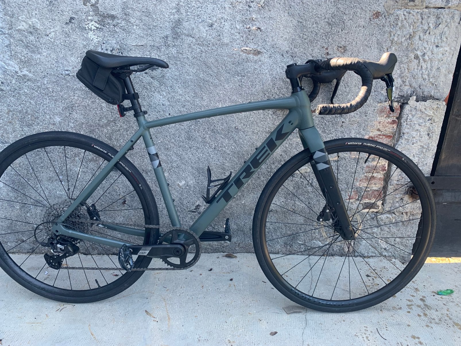 Trek Checkpoint ALR 5 2025 M SRAM Apex XPLR 1x12 - herzien, Autres marques, 10 à 15 vitesses, Enlèvement ou Envoi, 28 pouces