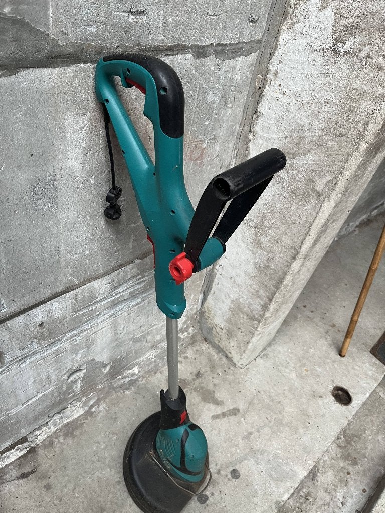 Grastrimmer Gardena, Enlèvement
