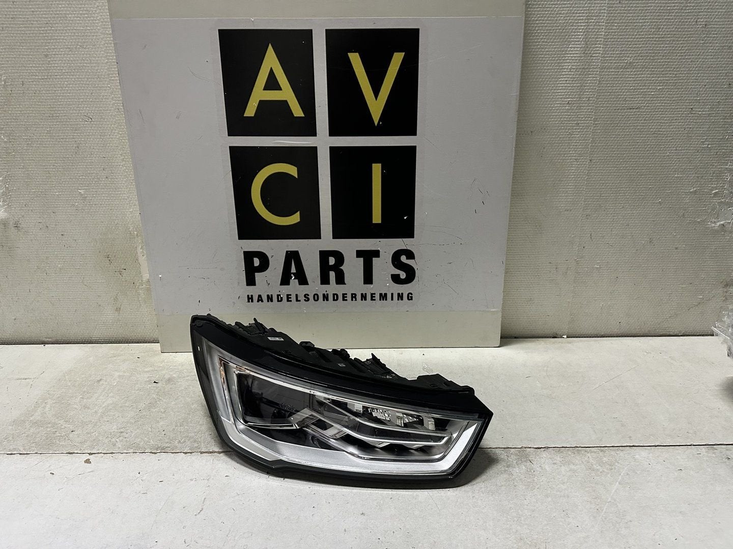 Koplamp Audi A1 S1 8XA facelift xenon led 8XA941006, Auto-onderdelen, Gebruikt, -, -, -