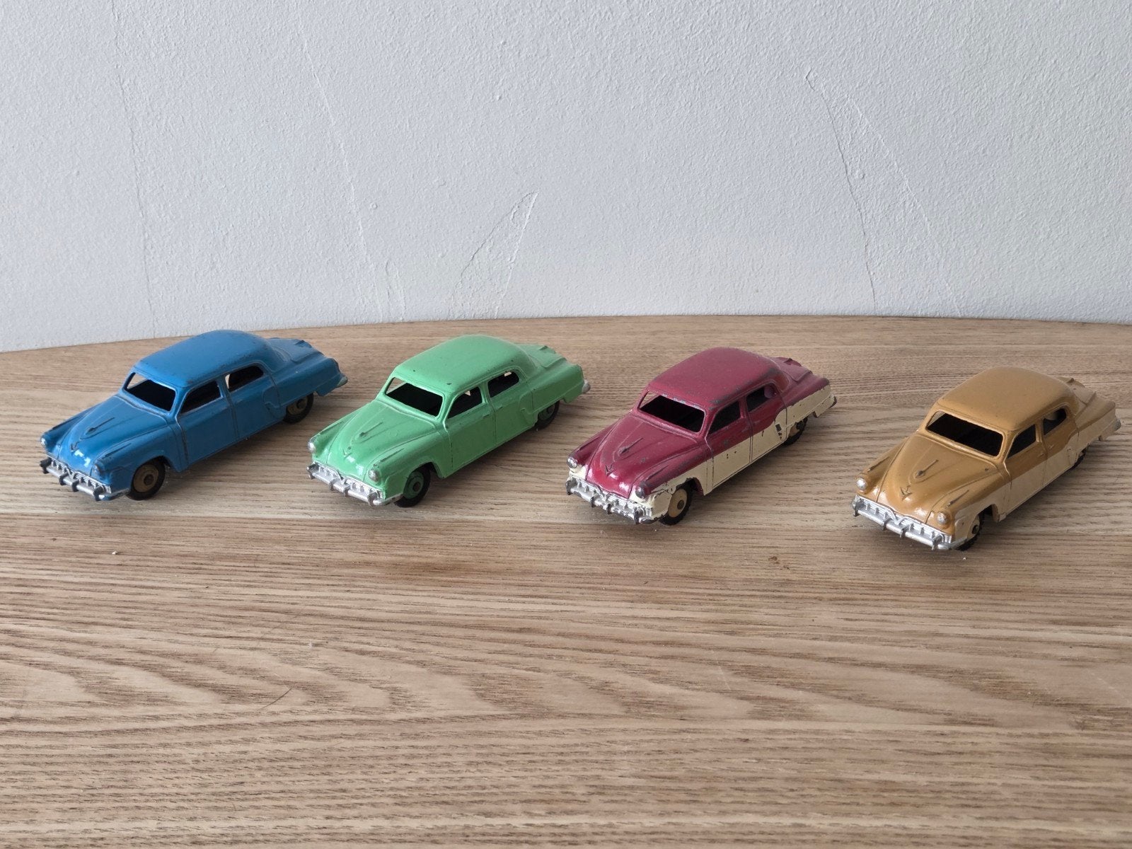 Dinky toys 172 Studebaker, Ophalen of Verzenden, Gebruikt, Auto, Dinky Toys