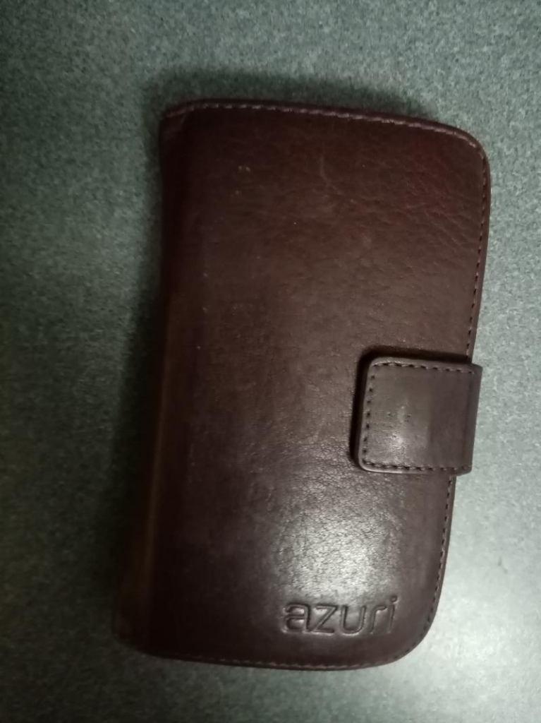Azuri : bruin GSM hoesje , telefoonhoesje (o.a. Nokia 3310), Envoi, Comme neuf, Housse ou Sac