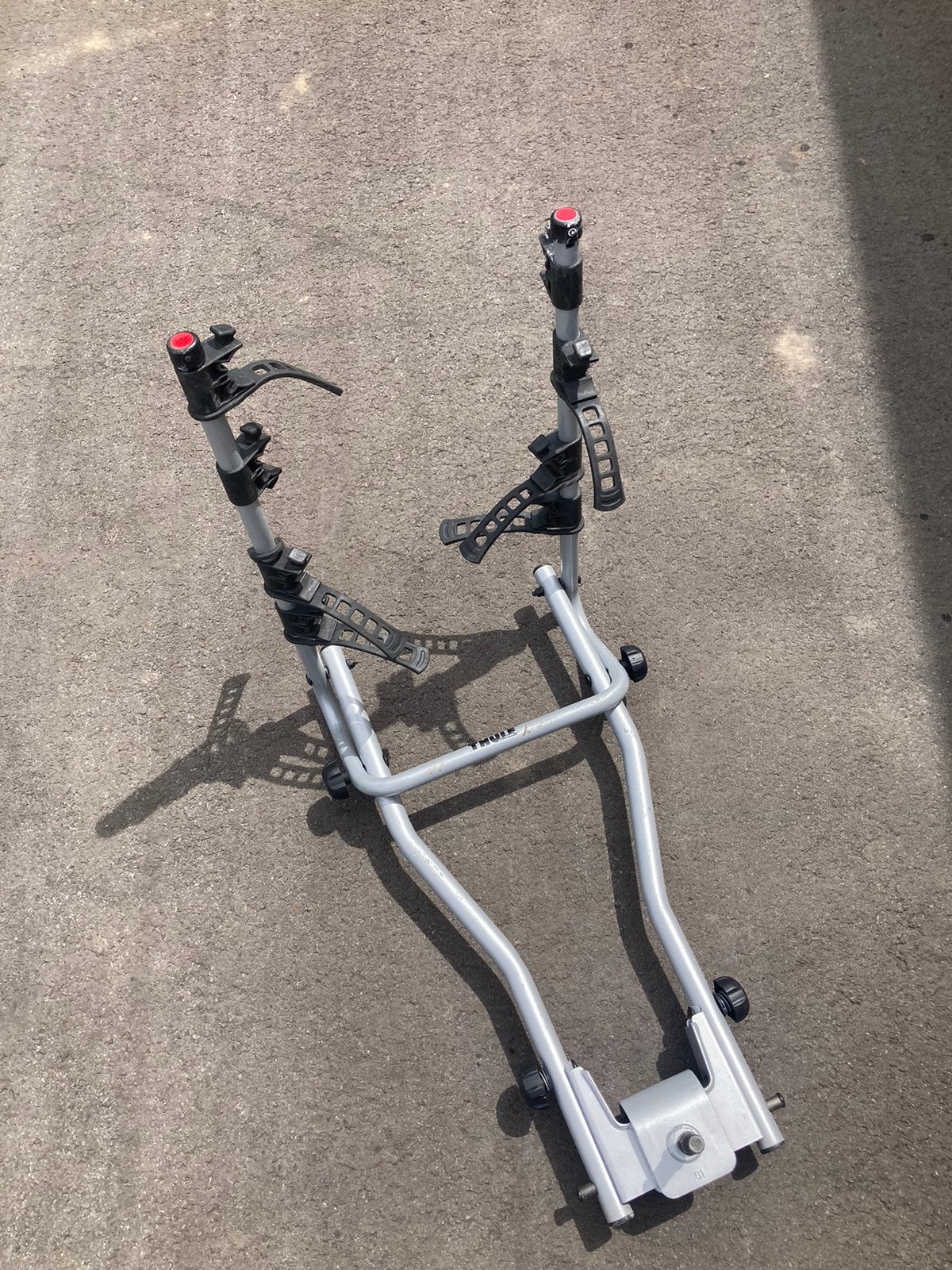 Thule fietshouder op trekhaak, Auto diversen, Fietsendragers, Ophalen, 3 fietsen of meer, Gebruikt, Trekhaakdrager