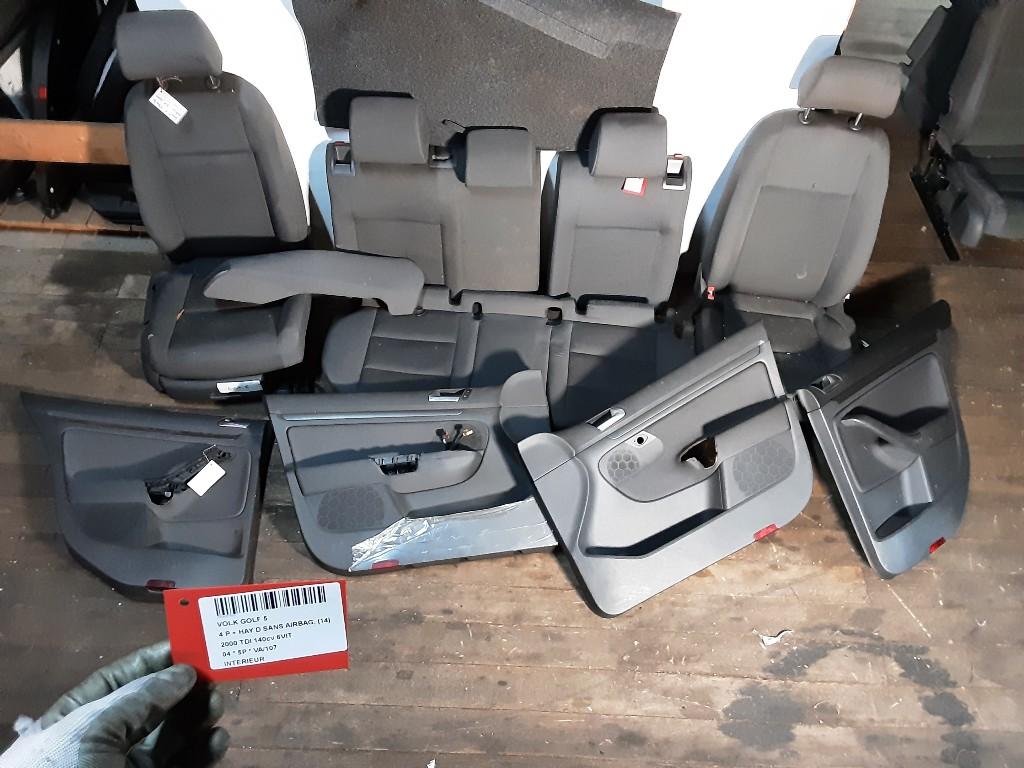 INTERIEUR COMPLET Volkswagen Golf V (1K1) (1K4881501FR), Autos : Pièces & Accessoires, Volkswagen, Mevr. I. Hauben, Utilisé, Rue de l'Espoir 34 34
4030  GRIVEGNÉE, BE