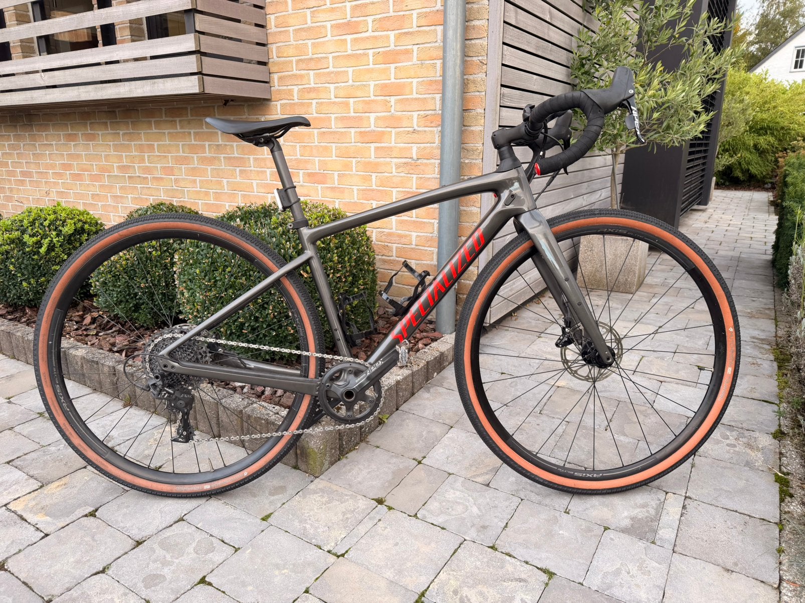 Vélo Gravel Specialized Carbon Diverge, Vélos & Vélomoteurs, Autres marques, 10 à 15 vitesses, 49 à 53 cm, Enlèvement