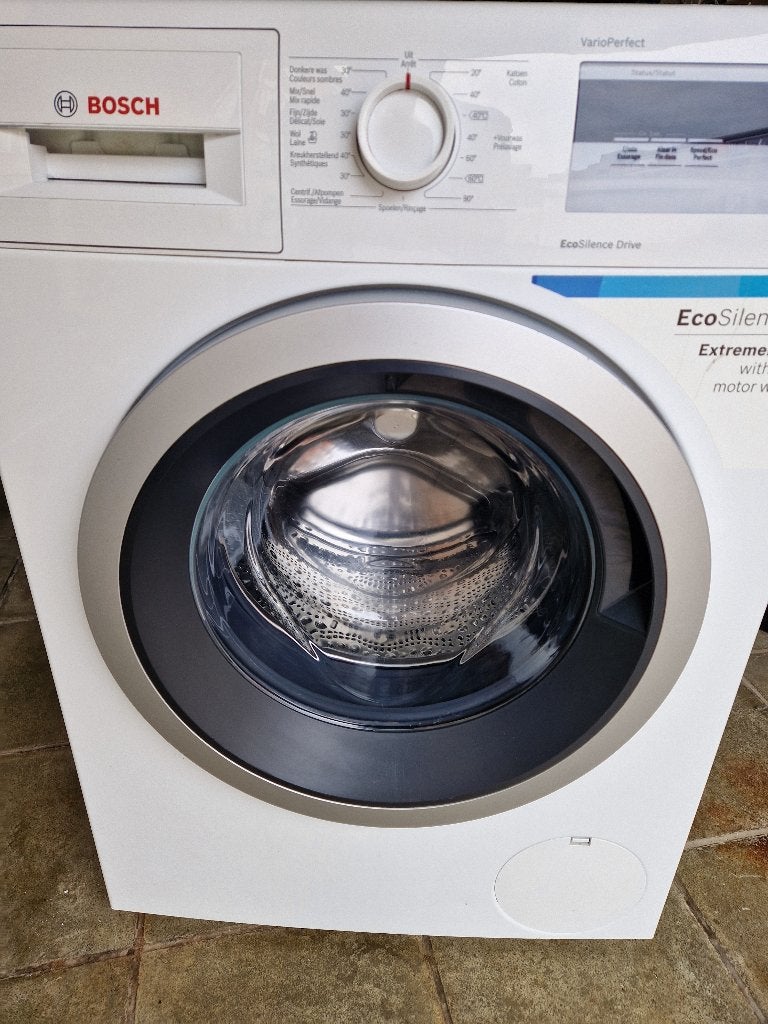 Bosch wasmachine van 8 kg, Elektronische apparatuur, Ophalen, Zo goed als nieuw, Voorlader