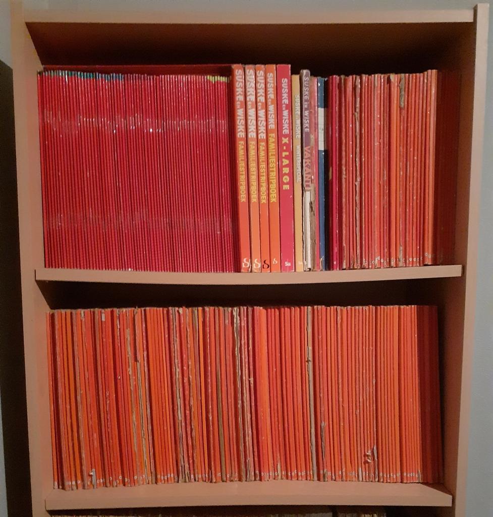 Verschilende set stripverhalen, Ophalen, Gelezen