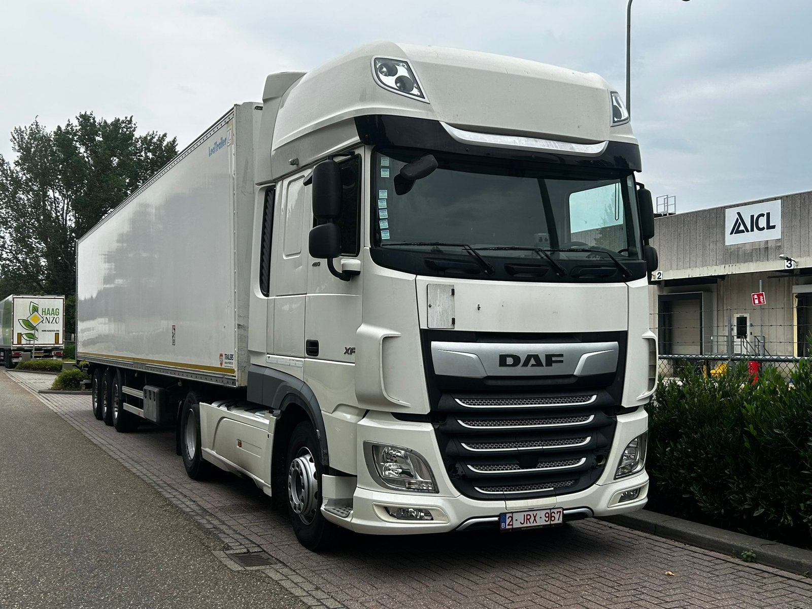 Camions et remorques à louer ! 750 €/semaine, Achat, Euro 6, Entreprise, Automatique