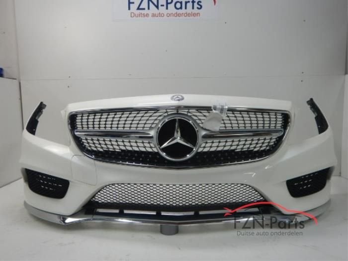 Mercedes-Benz CLS W218 AMG - Line Voorbumper, Enlèvement ou Envoi, Utilisé, Avant, Pare-chocs