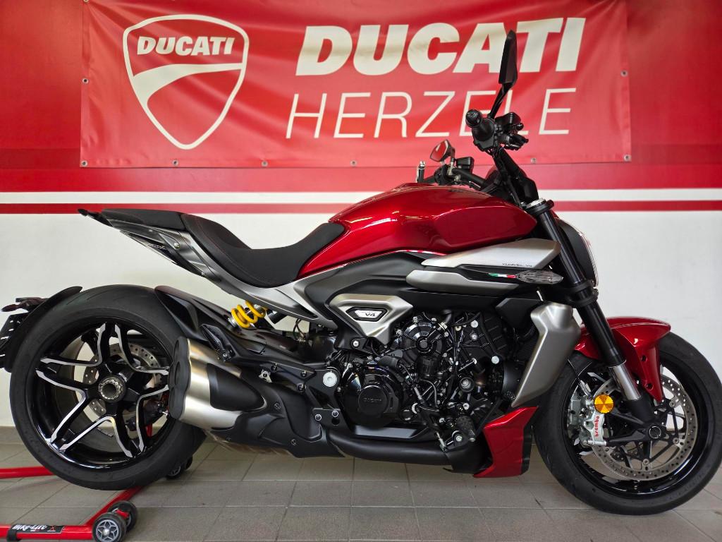 Xdiavel V4, Motoren, Motoren | Ducati, 4 cilinders, Motorrijbewijs A, Bedrijf, Traction Control