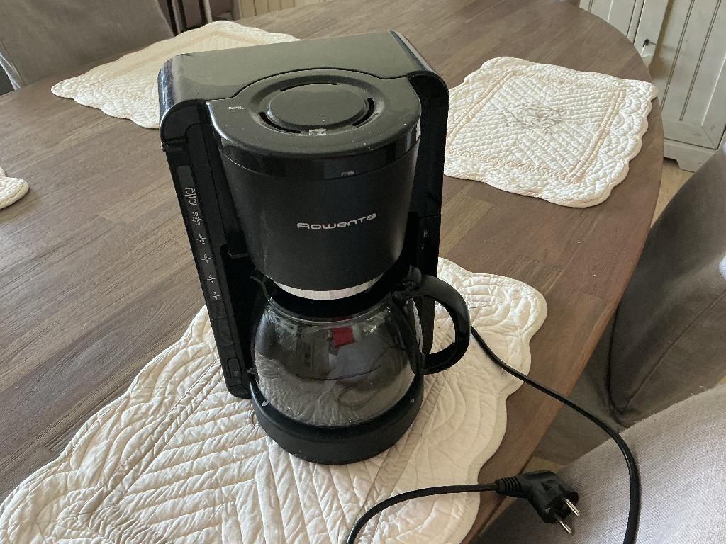 Rowenta Koffiezetapparaat, Elektronische apparatuur, Koffiezetapparaten, Ophalen, 10 kopjes of meer, Koffiemachine, Gemalen koffie