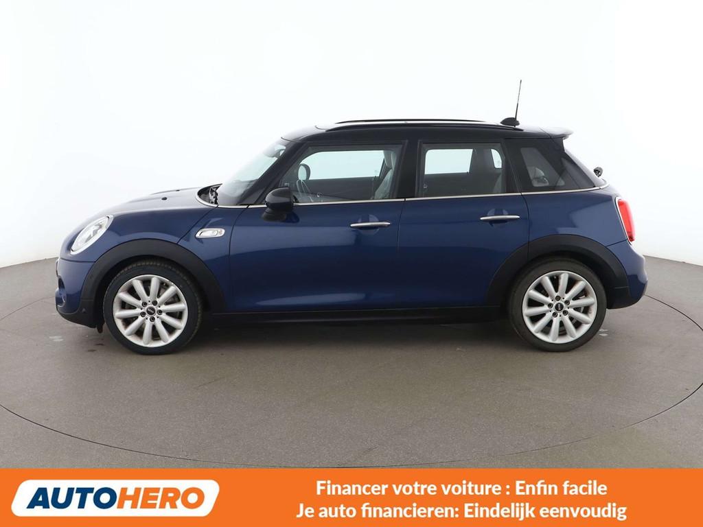 MINI Cooper SD Cooper SD (bj 2016, automaat), Auto's, USB, https://public.car-pass.be/vhr/b64c09db-490a-4592-a542-a8d4a7c03726
